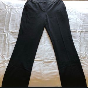 BLACK FLARED DRESS PANTS